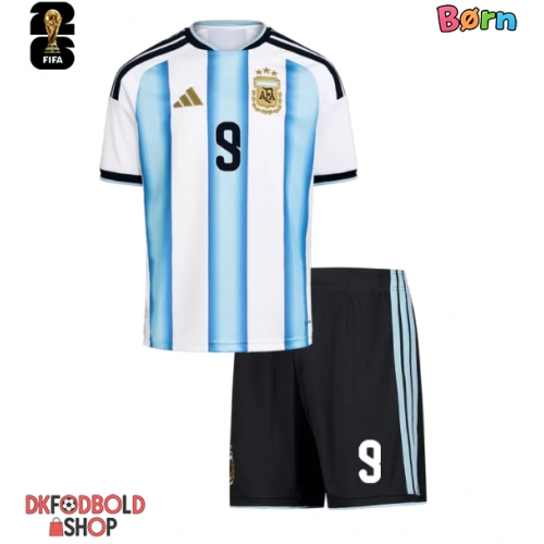 Argentina Julian Alvarez #9 Hjemmebanesæt Børn VM 2026 Kort ærmer (+ korte bukser)